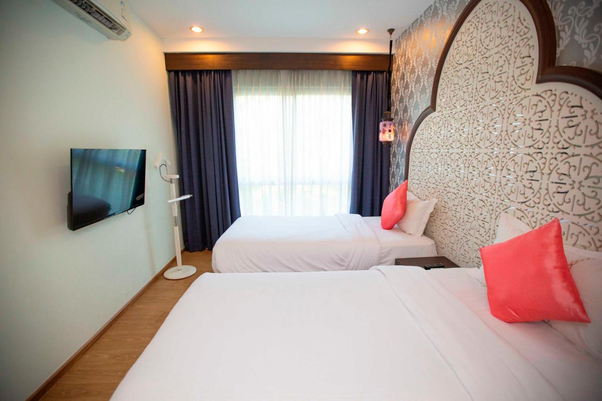 Palette The Grand Morocc Hotel Mae Rim Exterior photo